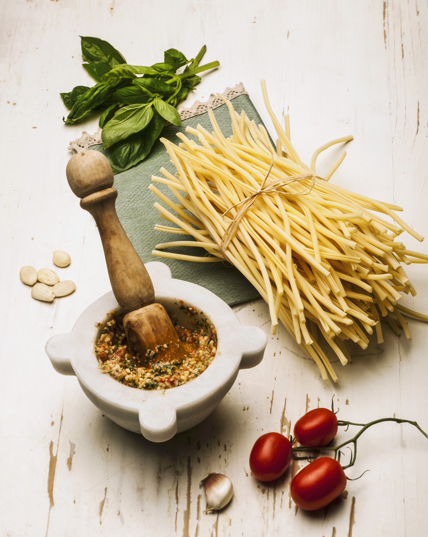 Pesto alla trapanese, ricetta siciliana | Agrodolce