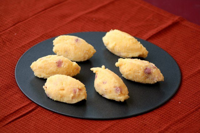 Quenelle di polenta pronte da condire