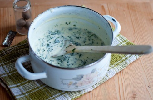 La besciamella per il soufflé di beciamella