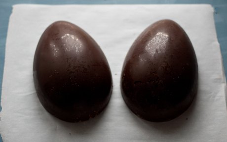 Il confezionamento delle uova di pasqua