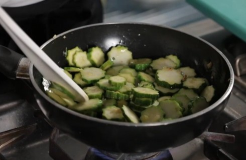 zucchine_torta_salata
