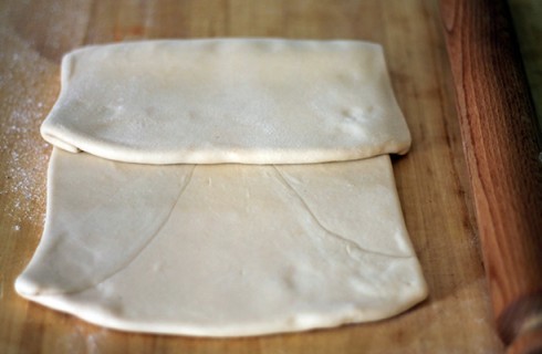 La piega a tre della pasta sfoglia 