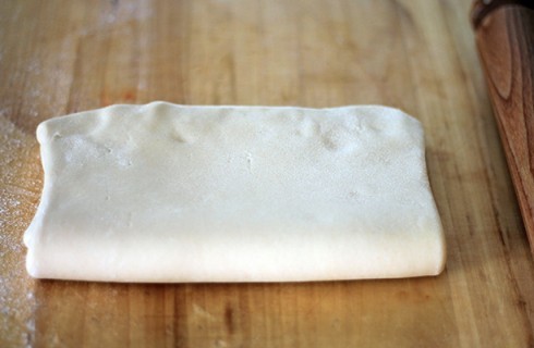 La preparazione della pasta sfoglia 