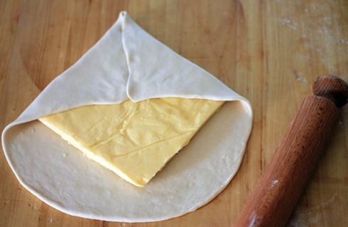 La preparazione della pasta sfoglia 