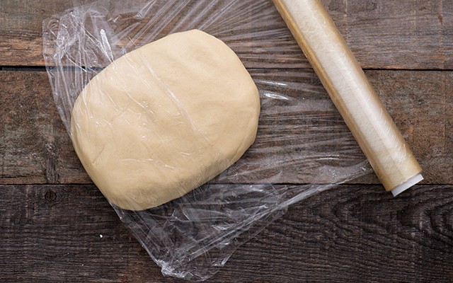 la preparazione dei biscotti senza uova