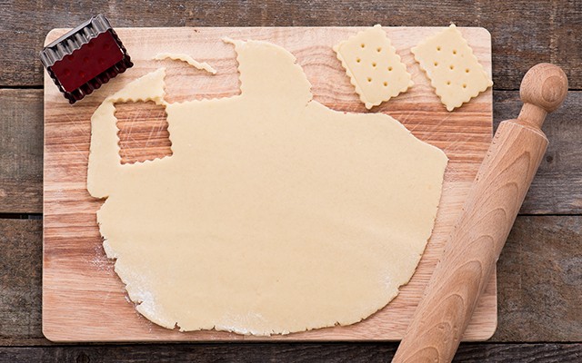 la preparazione dei biscotti senza uova