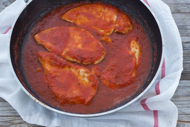 petti di pollo alla pizzaiola Step 2 pollo