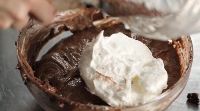 Torta cioccolato e noci Step6