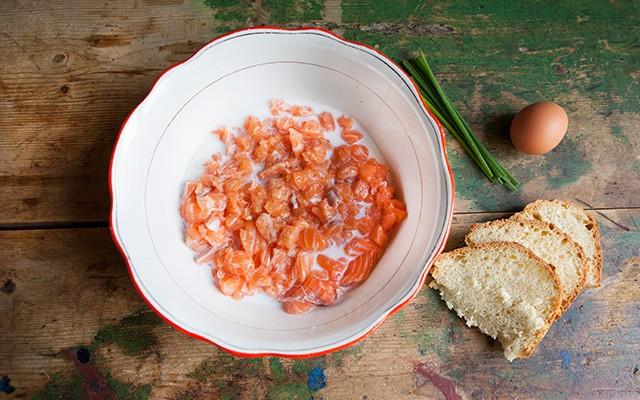 Polpette di salmone Step1