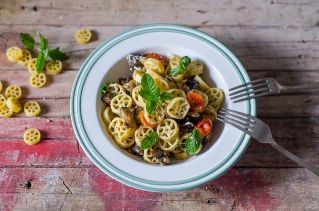 pasta fredda melanzane e menta
