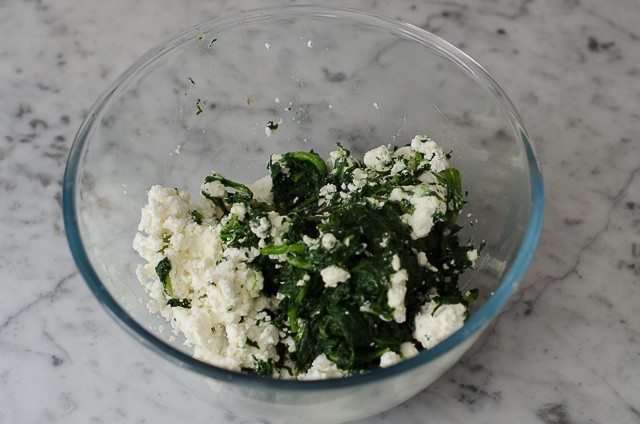 Spanakopita preparazione-3