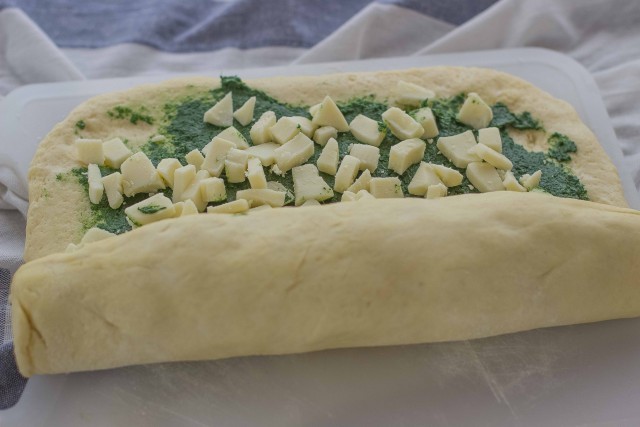 Step 5 torta delle rose salata