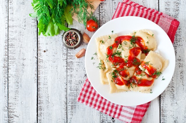 ravioli al sugo