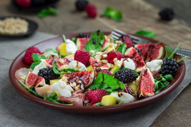 insalata dolce con feta