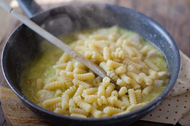 fusilli-porri-e-merluzzo-3
