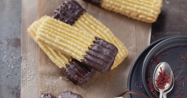 Biscotti allo zafferano