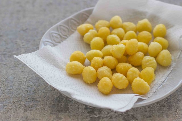 step-1-gnocchetti-fritti
