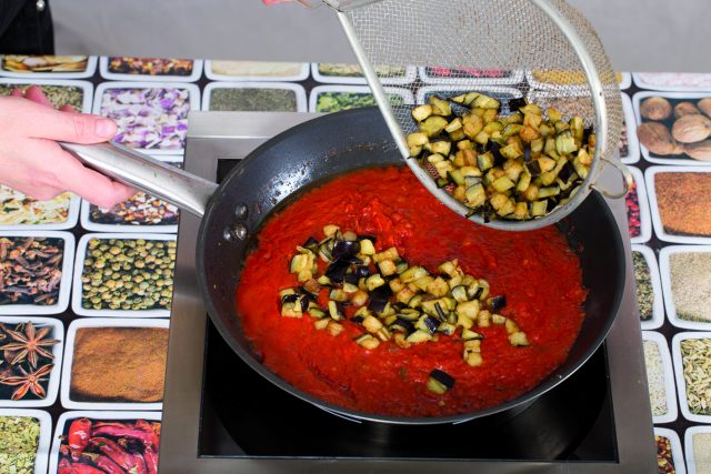 anelletti-alla-siciliana-vegani-4c
