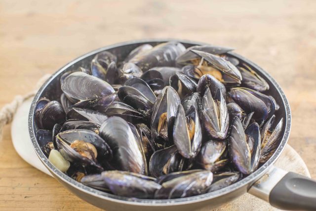 step-2-sugo-di-cozze