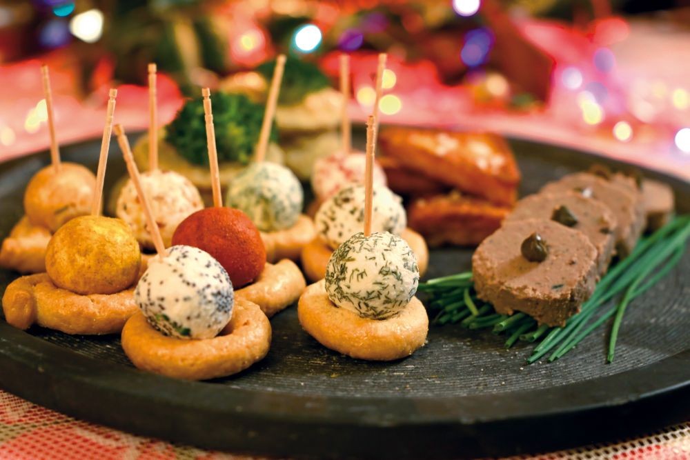 Patè di fegatini e polpette di caprino