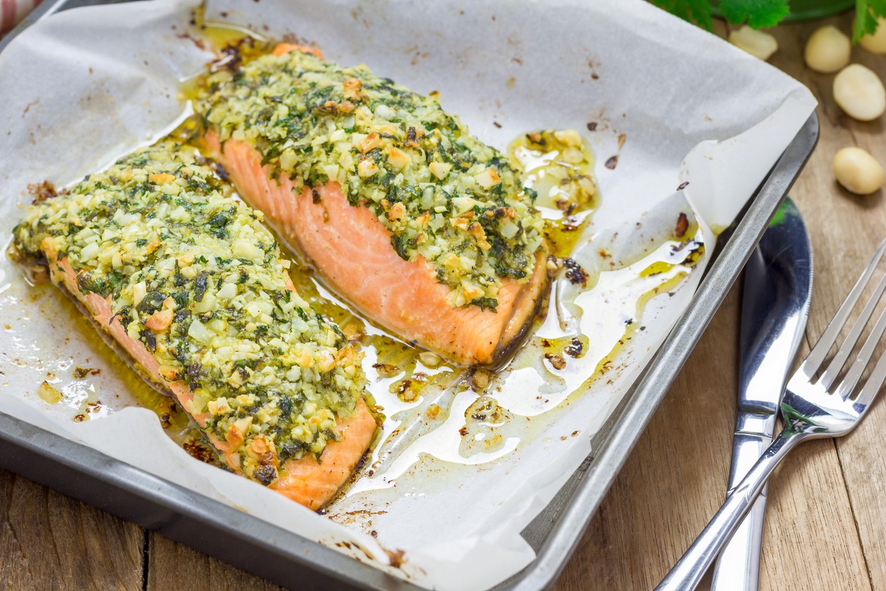 Salmone alle erbe