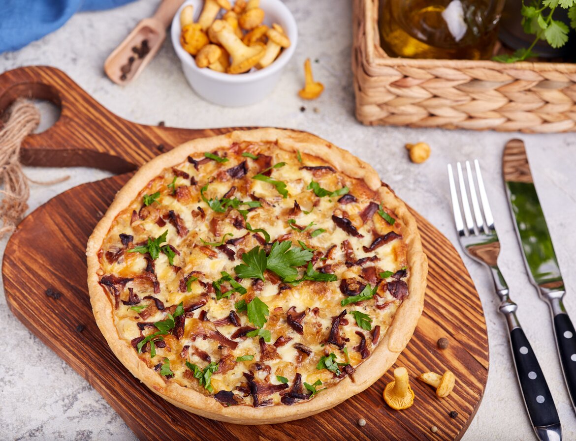 Torta salata funghi e prosciutto