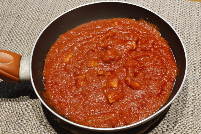 Sugo per focaccia arrotolata