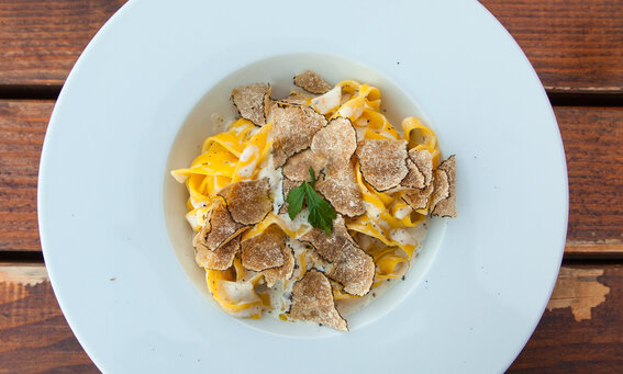 Tagliatelle al tartufo bianco