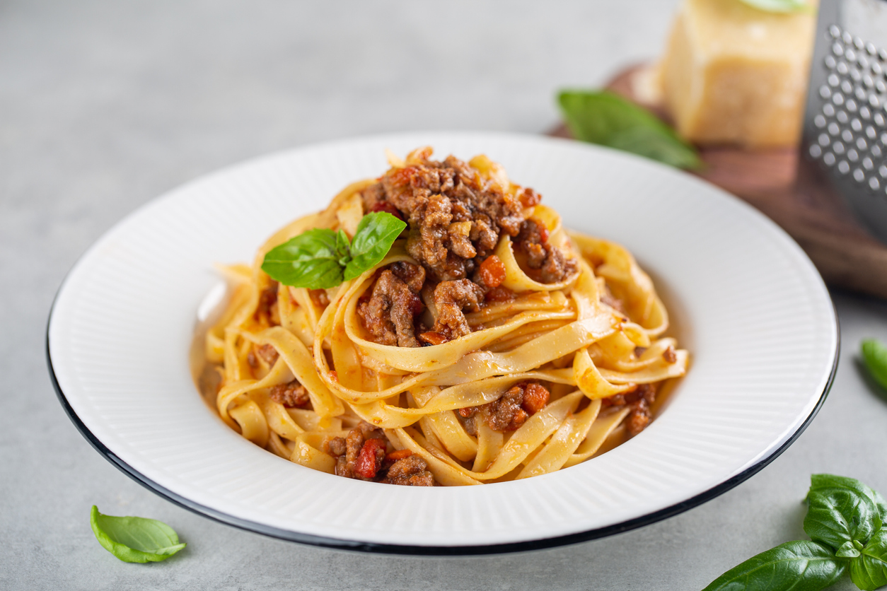 Tagliatelle al ragù di strolghino